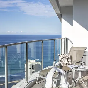 **** Aparthotel Artique - Official Australien